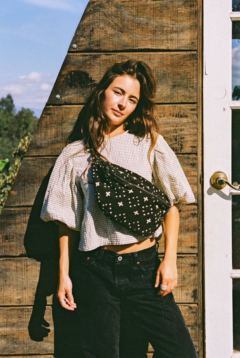 Black Crosses & Dots Sling Bag – Jenna Bee