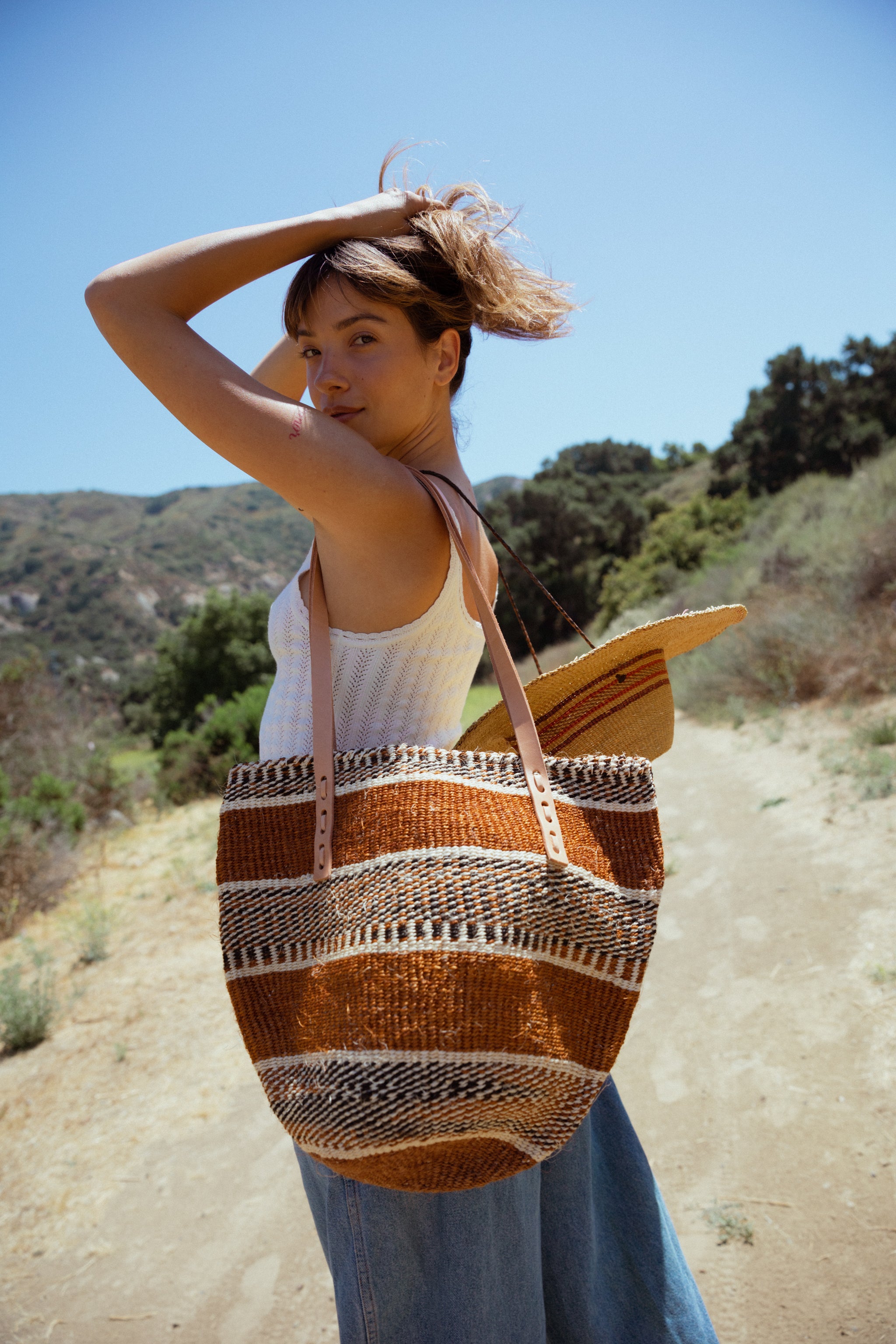 African Sisal Handwoven Bag | Leather Flap Woven Sisal Shoulder outlet Bag | Africa Boho Market Bucket Bag | Hippie Beach Bag | Bohemian Jute Purse