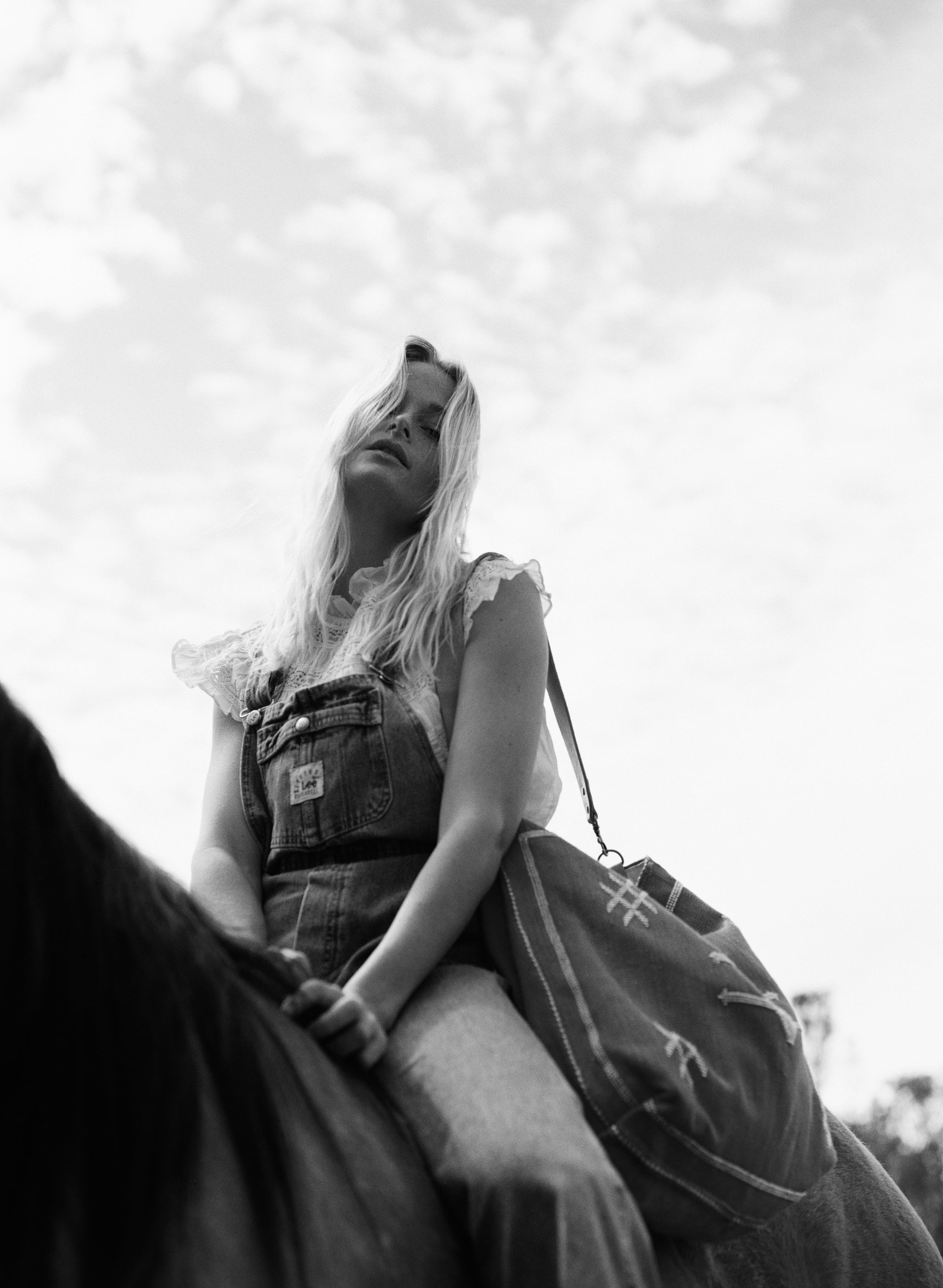 Black Crosses Sling Bag – Jenna Bee
