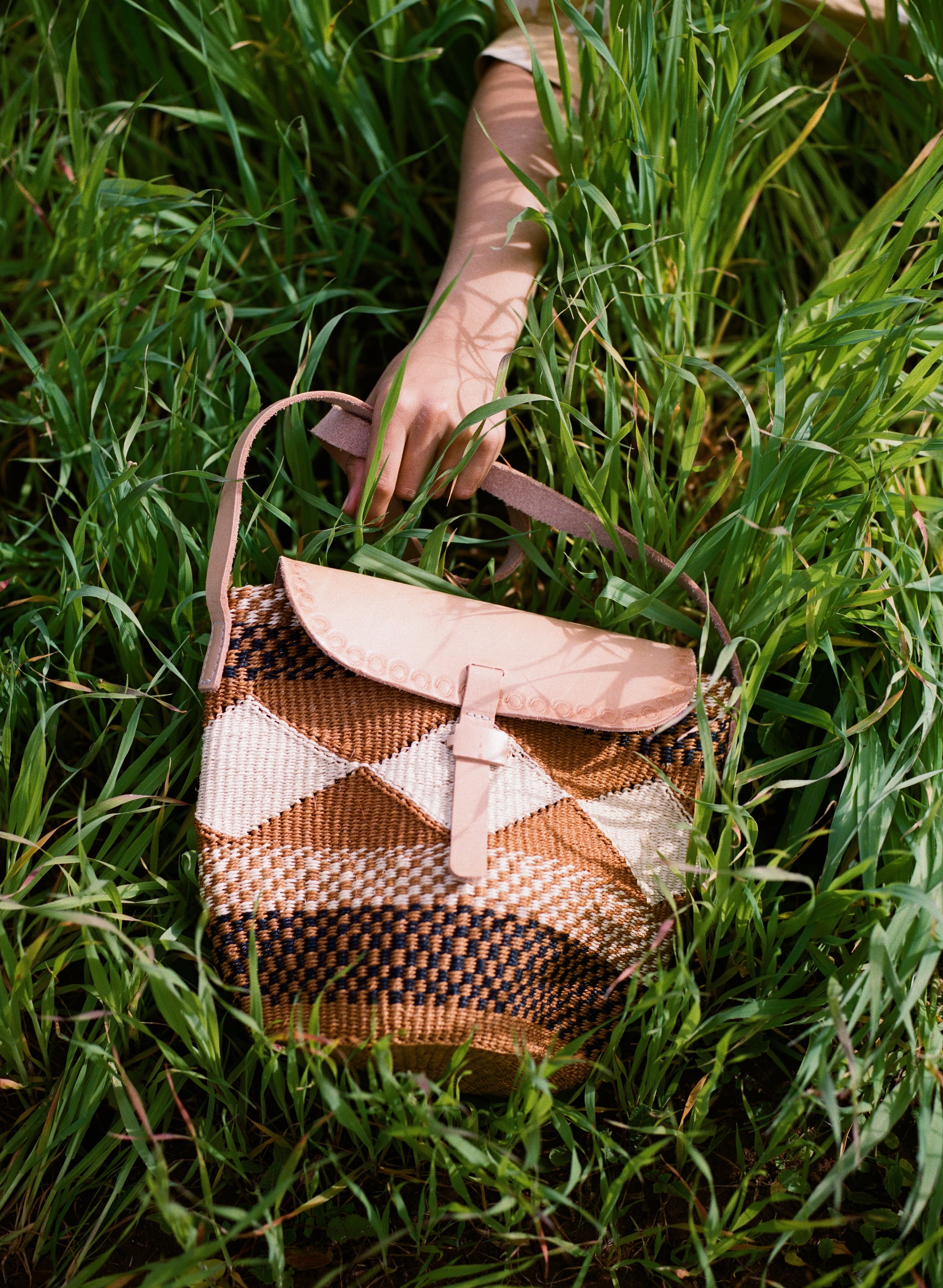 Small Geometric Sisal Basket Bag – Jenna Bee